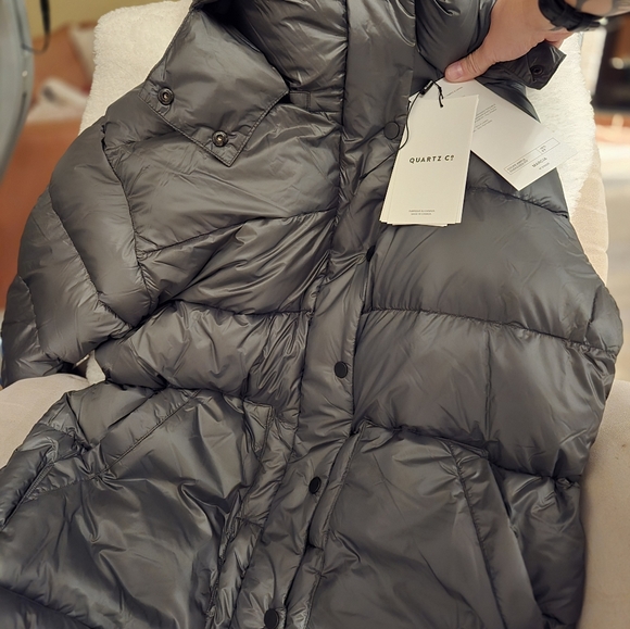 Quartz.co BRAND NEW winter jacket - Picture 4 of 4